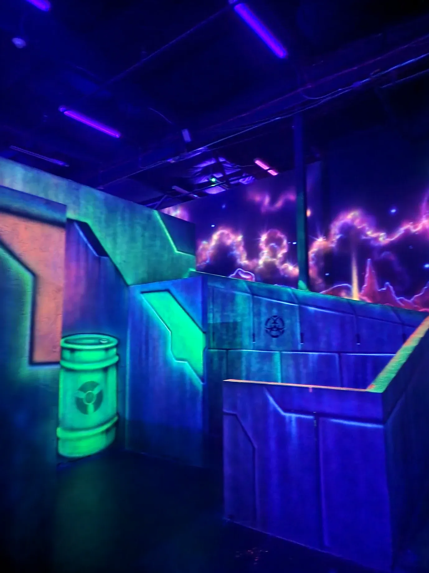 Corporate team building at its finest. Companies from across the Sacramento region choose our 8,500 sq. ft. two-story arena for strategic team exercises that build real communication, leadership, and trust. Custom corporate packages available — call (916) 382-9905 to plan your event.